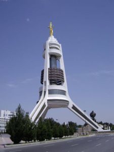 Arco de Neutralidad Turkmenistán